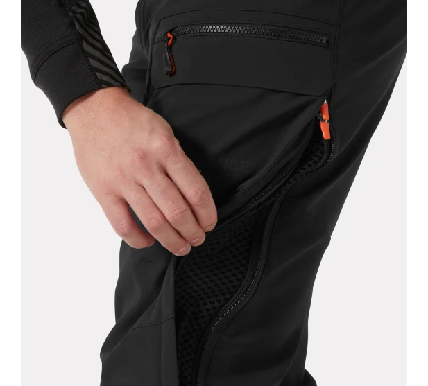 Helly Hansen tyohousut Kensington HH Connect softshell Vaihdettava Connect riipputaskujarjestelma CNCT Saarenpaa Oy Kuva 10 kuva