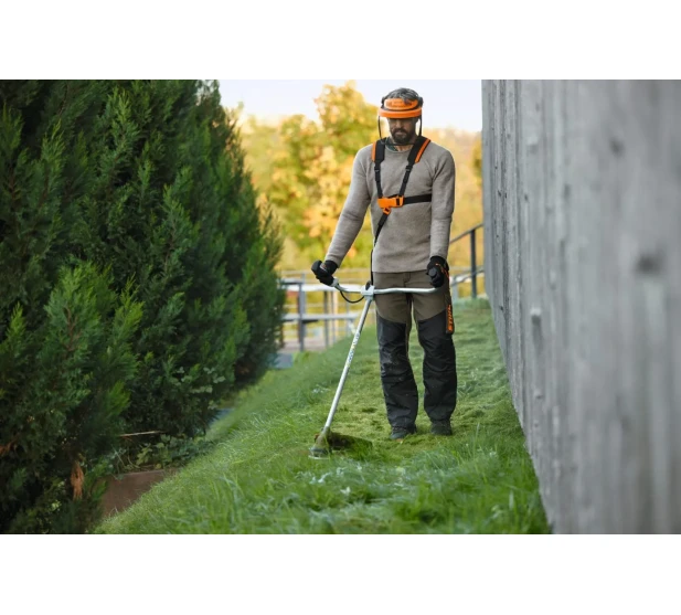 IKH STIHL FSA 120 0 Akkukayttoinen raivaussaha Saarenpaa Oy Kuva 2 kuva