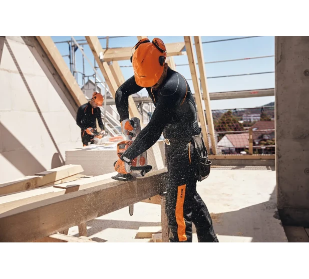 MSA 200 0 C B Akkukayttoinen moottorisa Kuva 6 kuva