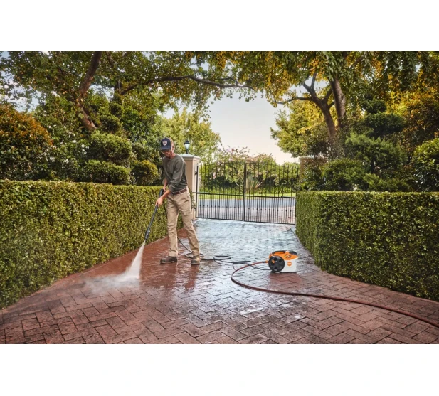 STIHL REA 100 0 PLUS Akku korkeapainepesuri Kuva 6 kuva