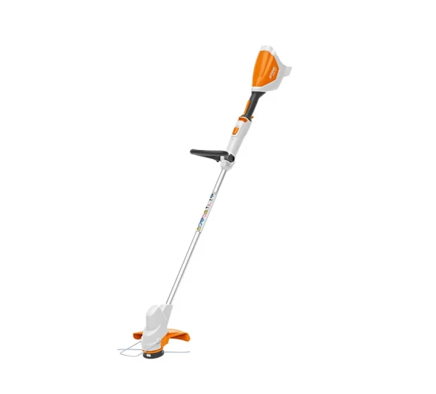 STIHL FSA 57 akkutrimmeri setti AK 10 + AL 101 kevyt ja helppokayttoinen siimaleikkuri kotipihaan Kuva 1 kuva