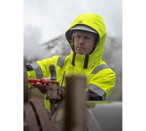 HH ALNA TALVITAKKI KELTAINEN KUVA 7 DSC01668 v2 kuva